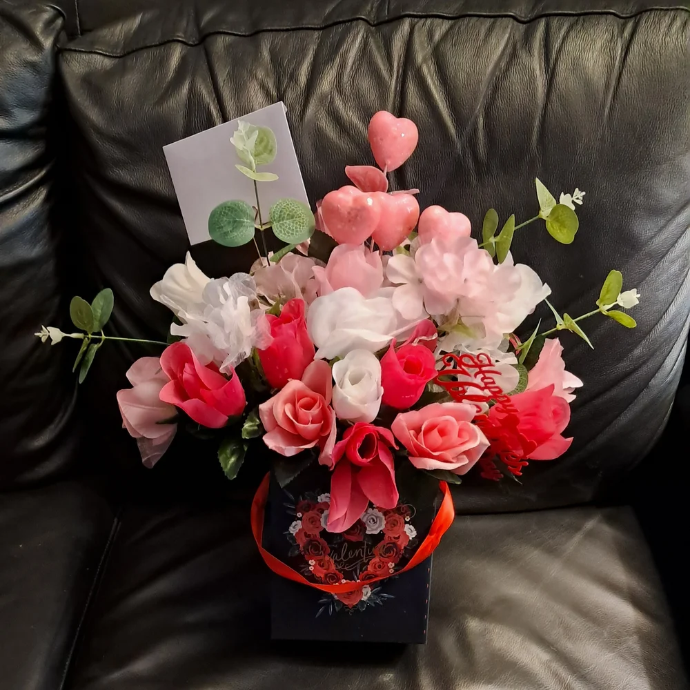 Elegant Pink and White Floral Arrangement Handmade VALENTINE'S ARRANGEMENT. New